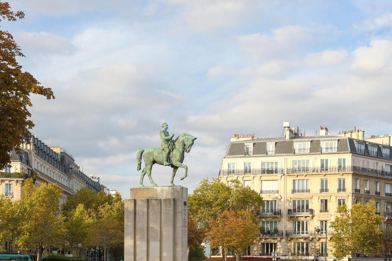 Victor Hugo Flat Apartment Paris Bagian luar foto